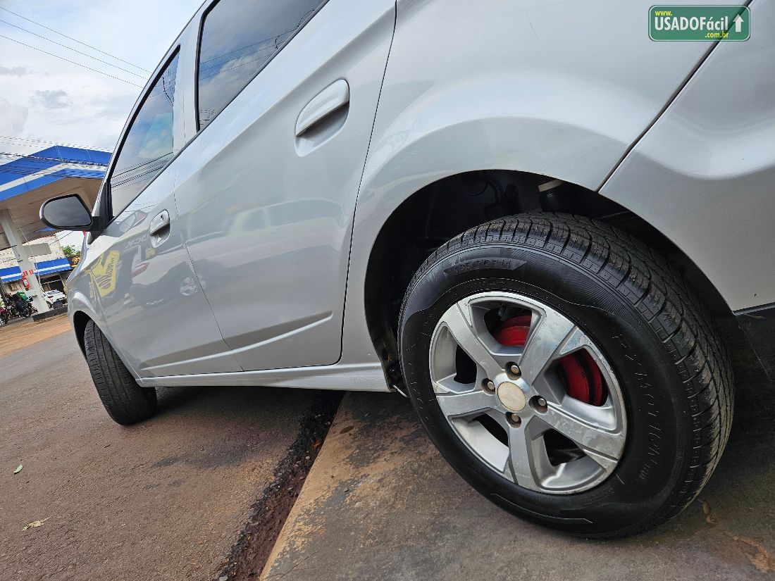 CHEVROLET/GM Prisma Sedan LT 1.0 FlexPower 2014/2015 — foto 17 de 19