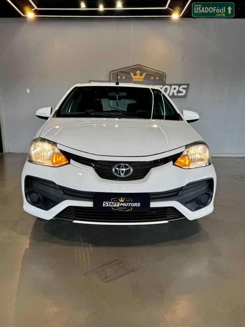 Toyota Etios Hatch X 1.3 Mecânico Flex 2017/2018 — foto 12 de 14