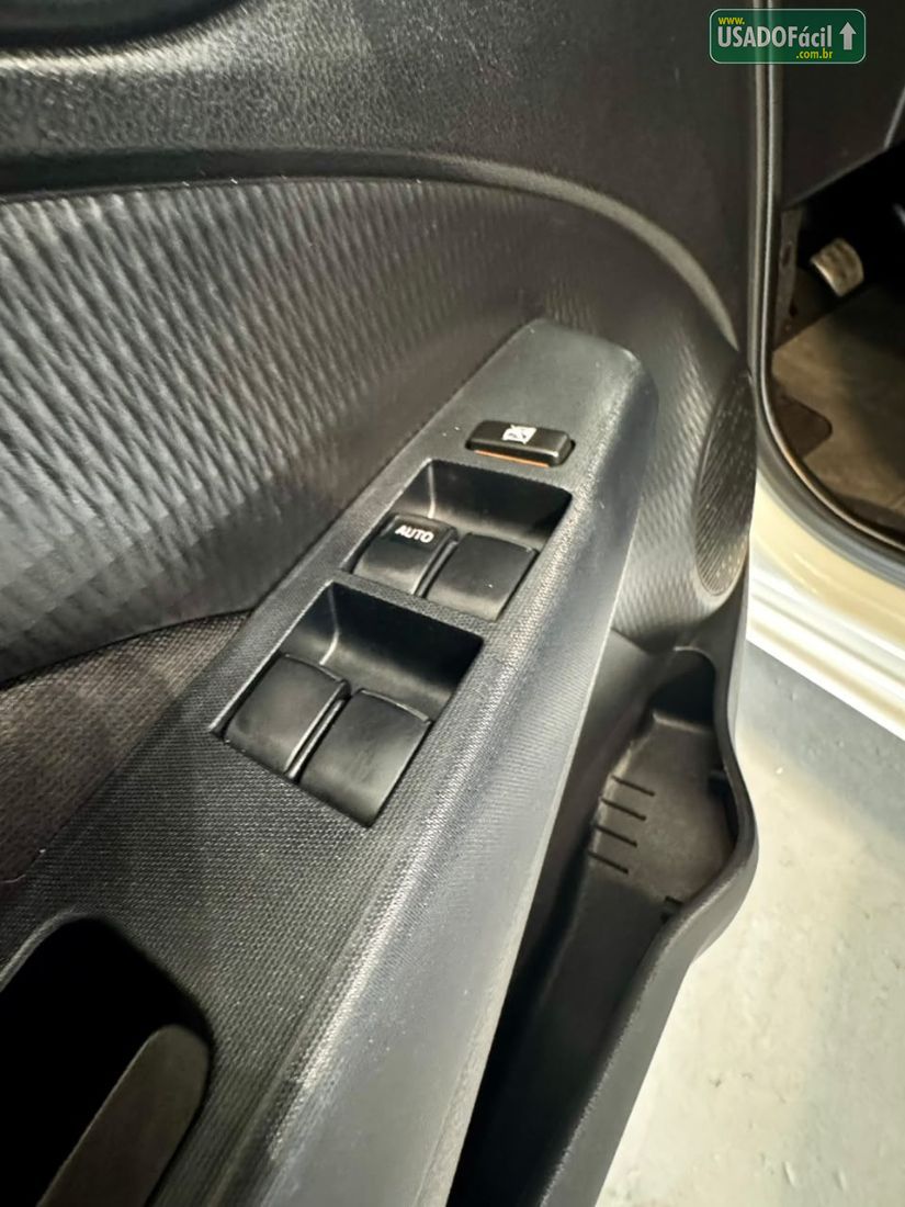 Toyota Etios Hatch X 1.3 Mecânico Flex 2017/2018 — foto 14 de 14