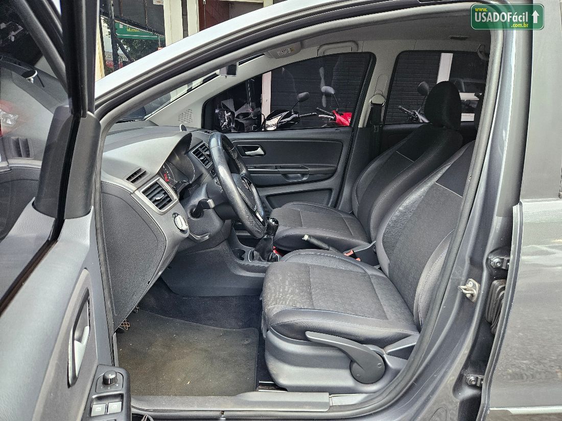 Volkswagen Fox Comfortline 1.6 4P Flex 2016/2016 — foto 16 de 19
