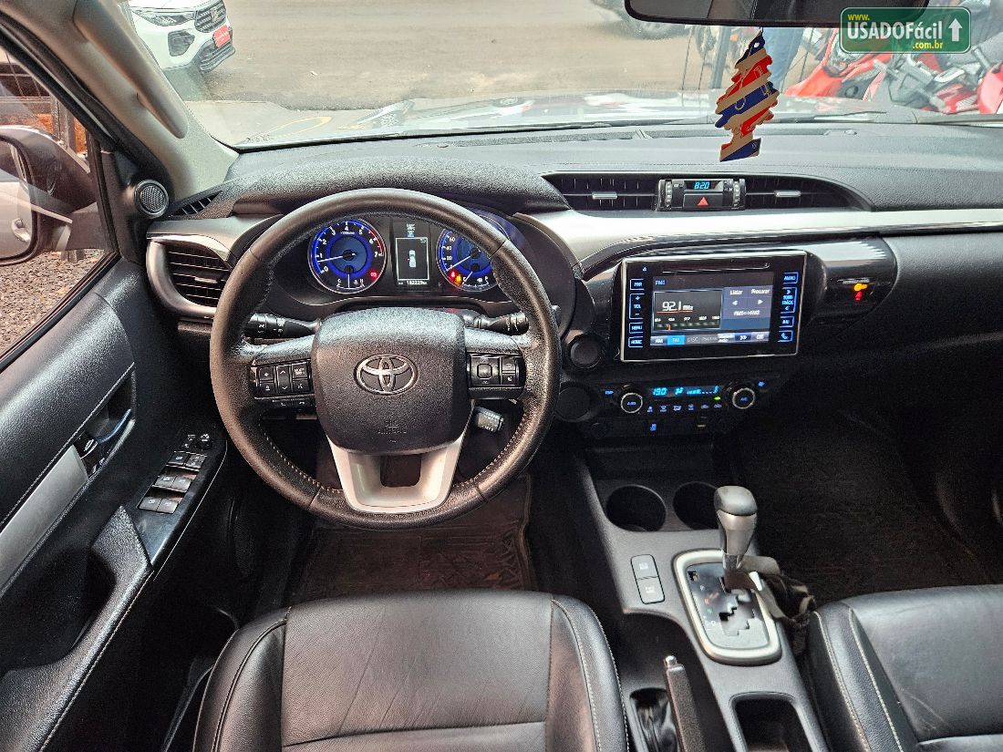 Toyota Hilux SRV CD 2.7 4X2 Automático Flex 2017/2017 — foto 12 de 23