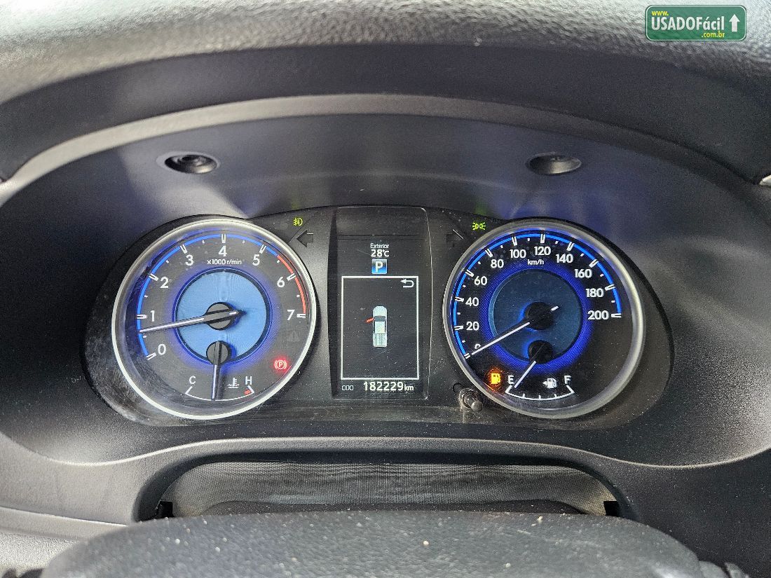 Toyota Hilux SRV CD 2.7 4X2 Automático Flex 2017/2017 — foto 15 de 23