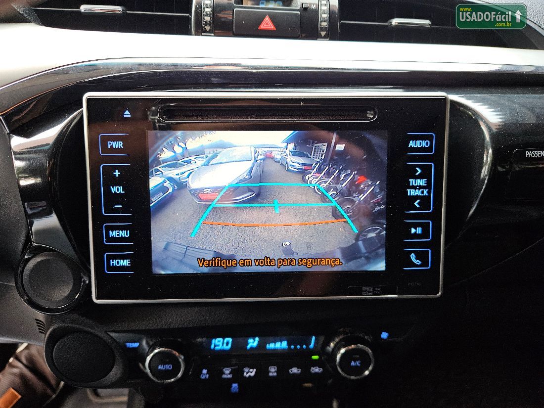 Toyota Hilux SRV CD 2.7 4X2 Automático Flex 2017/2017 — foto 16 de 23