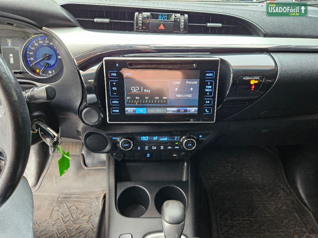 Toyota Hilux SRV CD 2.7 4X2 Automático Flex 2017/2017 — foto 17 de 23