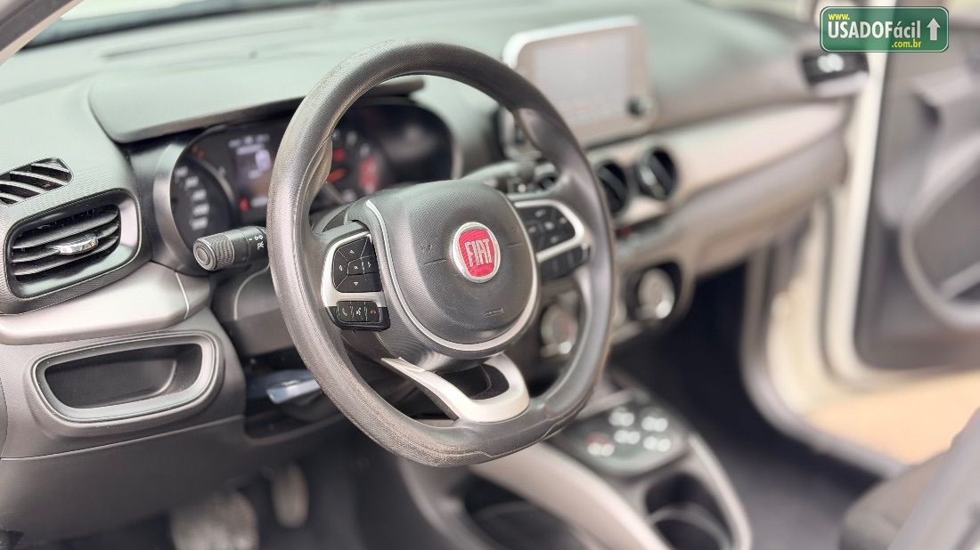 Fiat Cronos Drive GSR 1.3 Flex 2018/2019 — foto 10 de 19