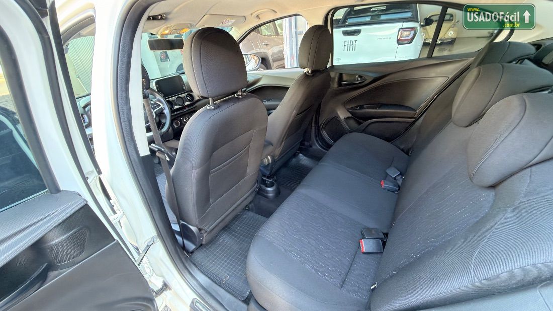 Fiat Cronos Drive GSR 1.3 Flex 2018/2019 — foto 16 de 19