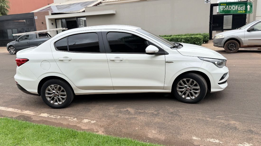 Fiat Cronos Drive GSR 1.3 Flex 2018/2019 — foto 8 de 19