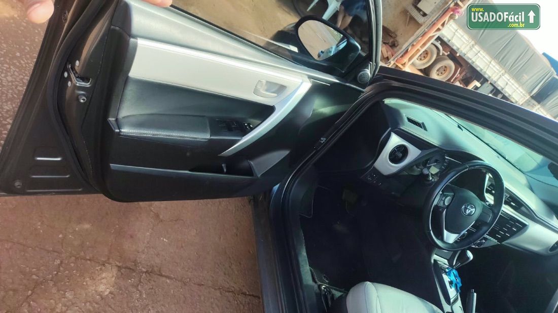 Toyota Corolla GLi Upper 1.8 Automático Flex 2017/2018 — foto 6 de 7
