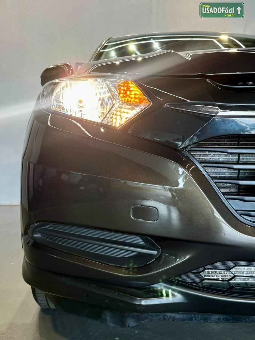 Honda HRV LX 1.8 Automático Flex 2016/2017 — foto 9 de 16