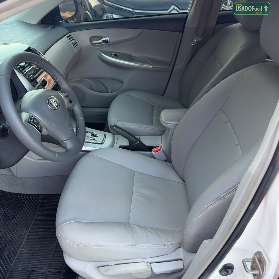 Toyota Corolla XEI 2.0 Automático Flex 2013/2014 — foto 8 de 10