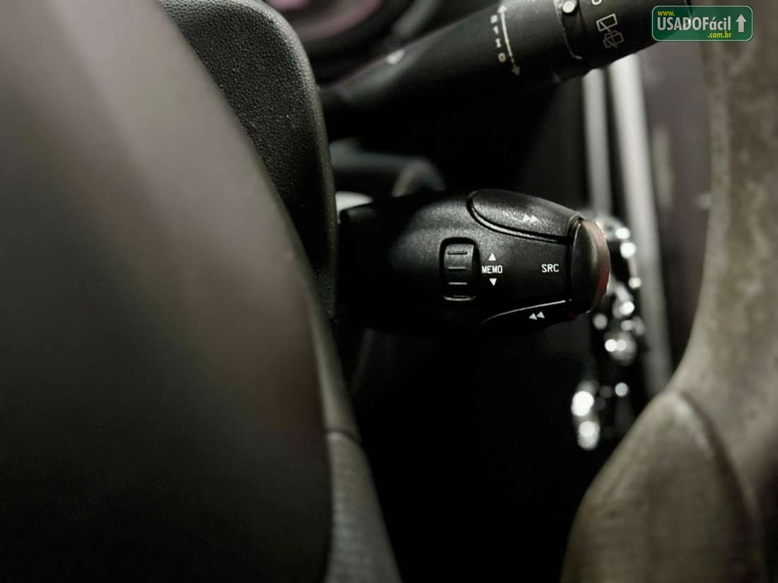 Citroen C3 Attractive 1.5 Mecânico Flex 5P 2016/2017 — foto 16 de 21