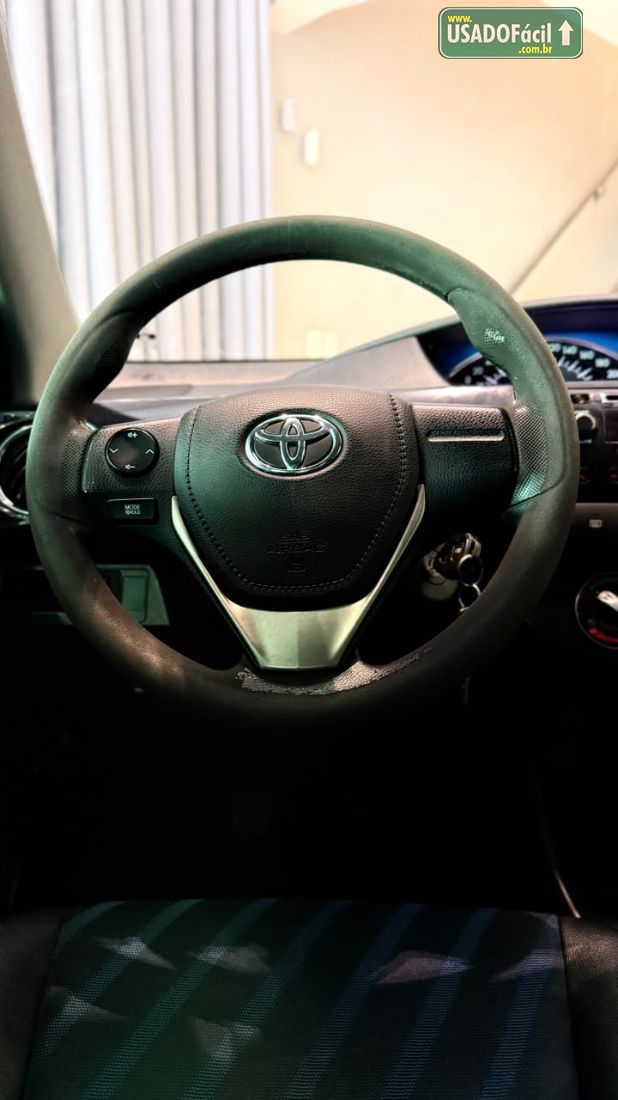 Toyota Etios Sedan XS 1.5 Mecânico Flex 2015/2016 — foto 10 de 12