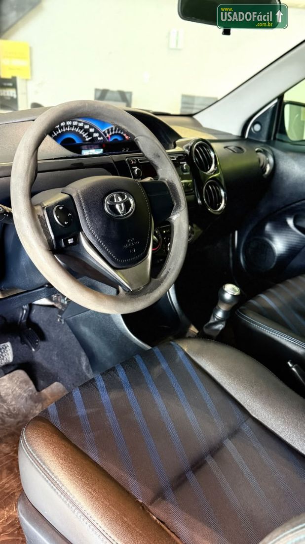 Toyota Etios Sedan XS 1.5 Mecânico Flex 2015/2016 — foto 11 de 12