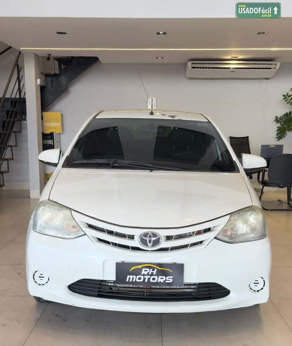 Toyota Etios Sedan XS 1.5 Mecânico Flex 2015/2016 — foto 2 de 12