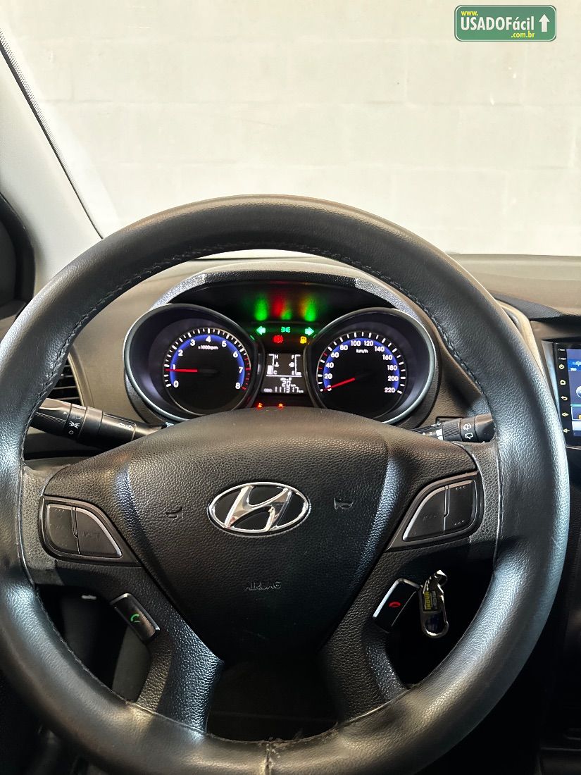Hyundai HB20 Hatch Comfort Style 1.0 Flex 2016/2017 — foto 12 de 15