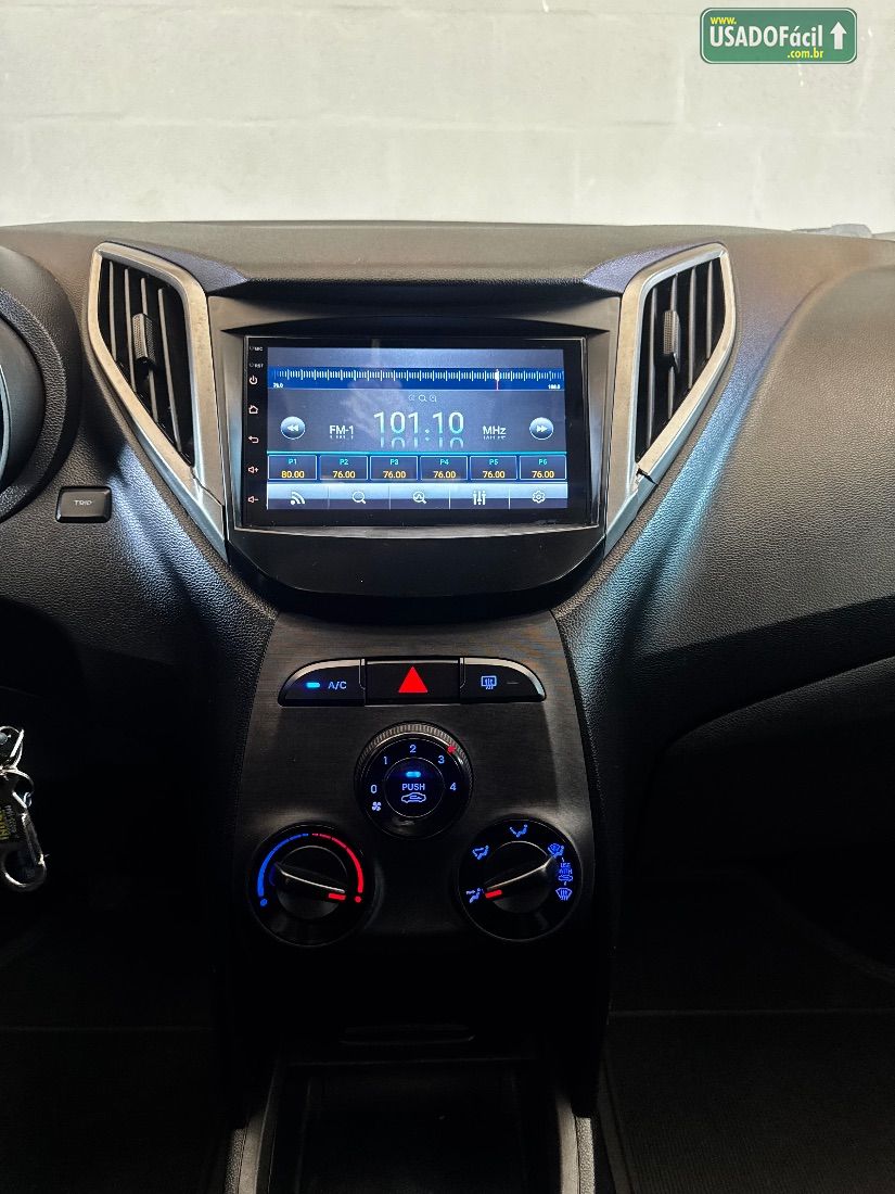 Hyundai HB20 Hatch Comfort Style 1.0 Flex 2016/2017 — foto 9 de 15
