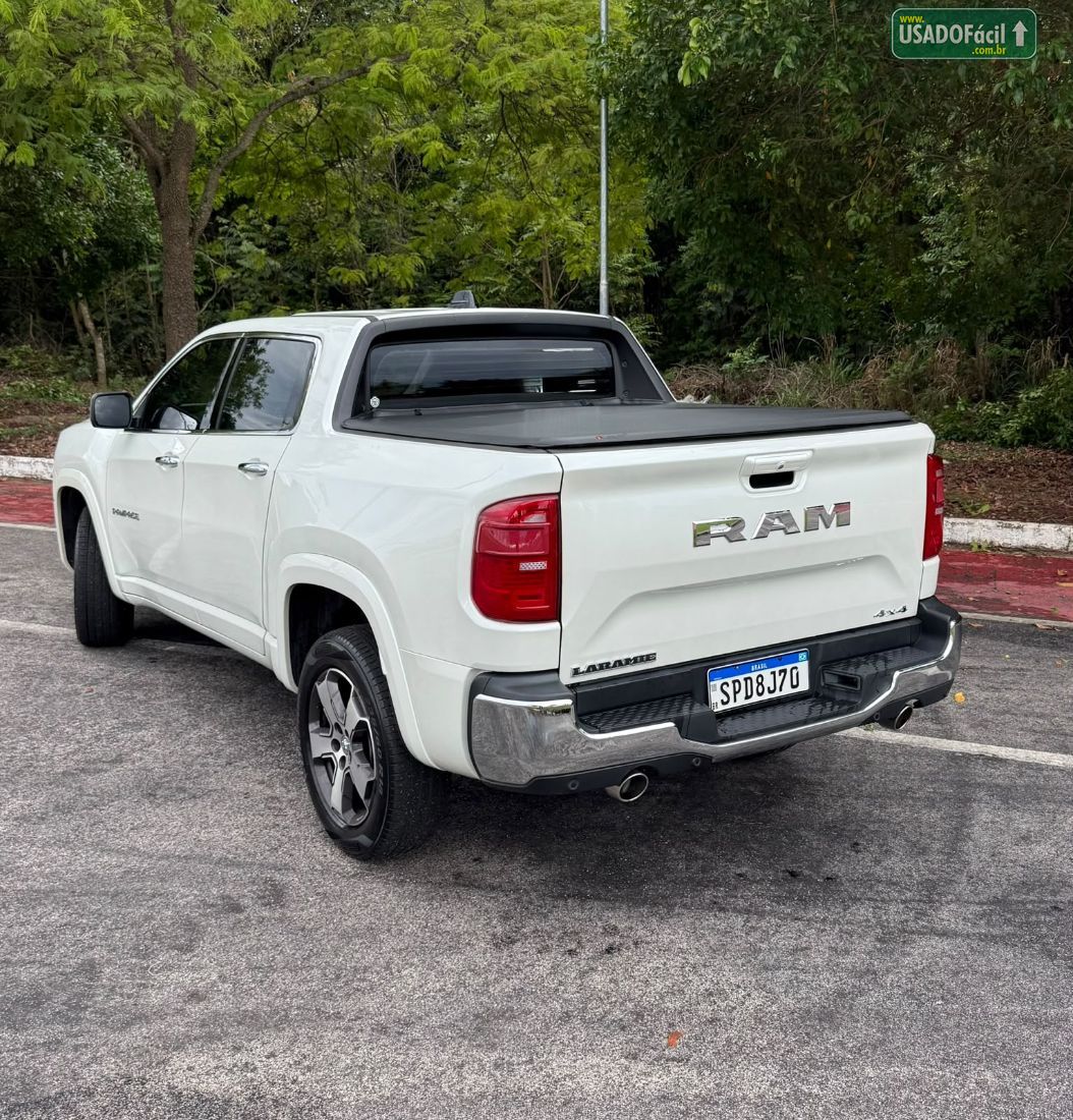 RAM Rampage Laramie Hurricane 4 CD 2.0 Turbo 4X4 Automático 2023/2024 — foto 4 de 9