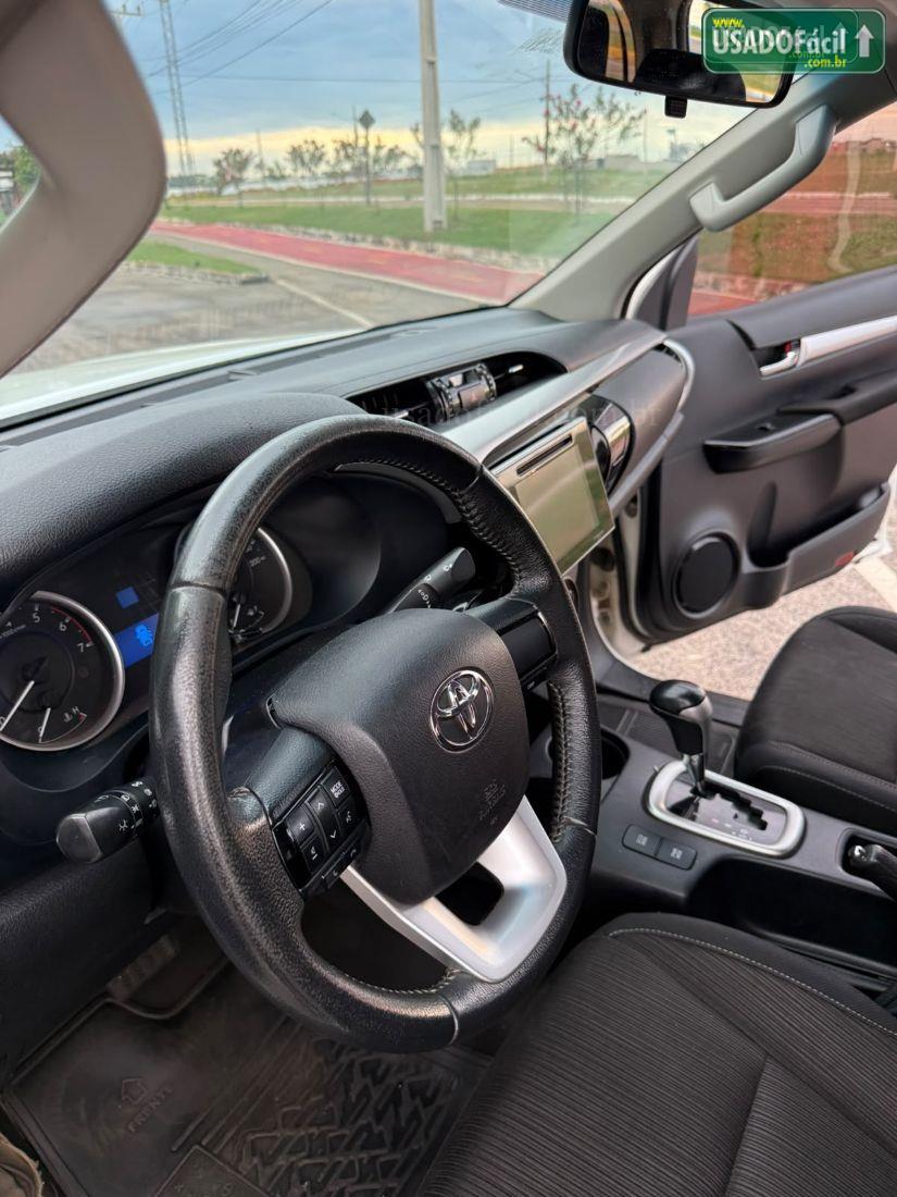 TOYOTA Hilux SRV CD 2.7 4X2 Automático Flex 2017/2017 — foto 5 de 8