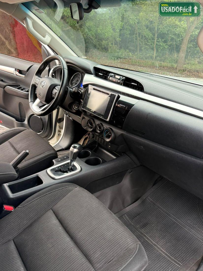TOYOTA Hilux SRV CD 2.7 4X2 Automático Flex 2017/2017 — foto 7 de 8