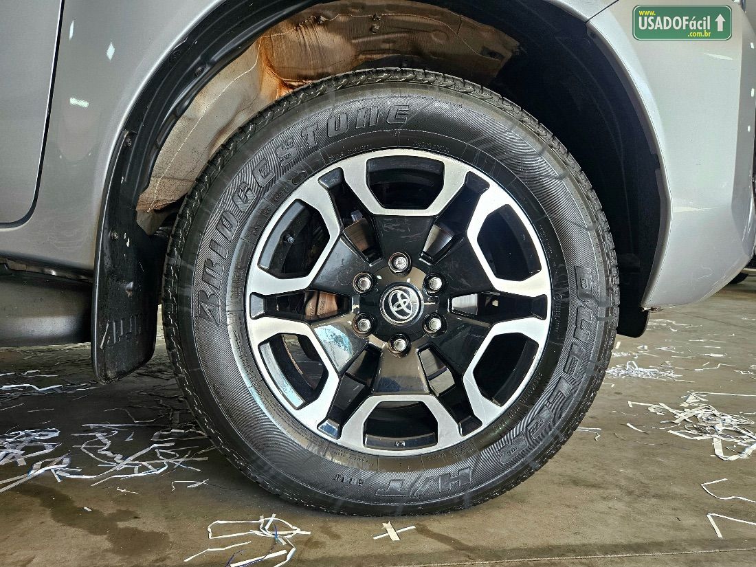 Toyota Hilux SRV CD 2.8 4x4 TDI Automático Diesel 2025/2025 — foto 19 de 20
