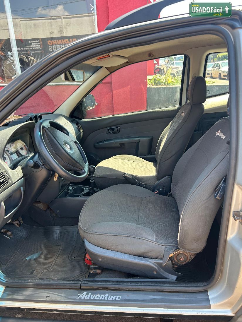 Fiat Strada Adventure Locker CD 1.8 Flex 2011/2012 — foto 3 de 12