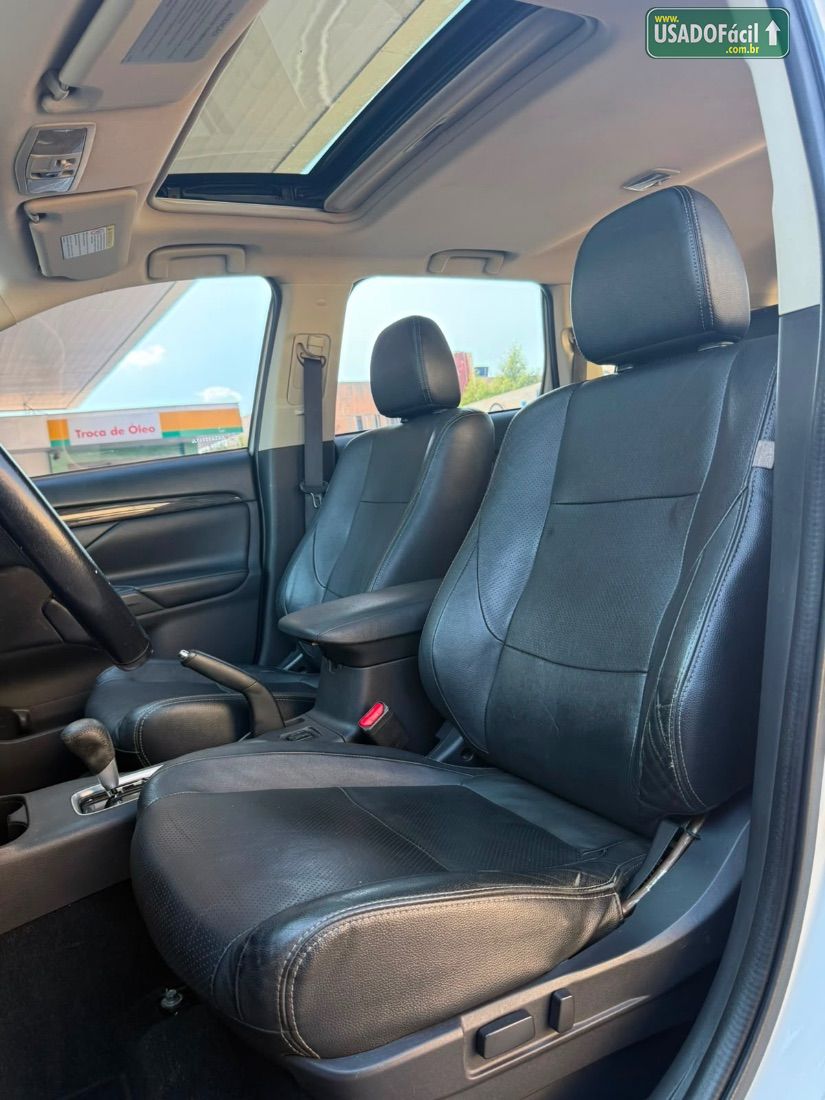 Mitsubishi Outlander 2.2 Automático Diesel 2015/2016 — foto 10 de 16