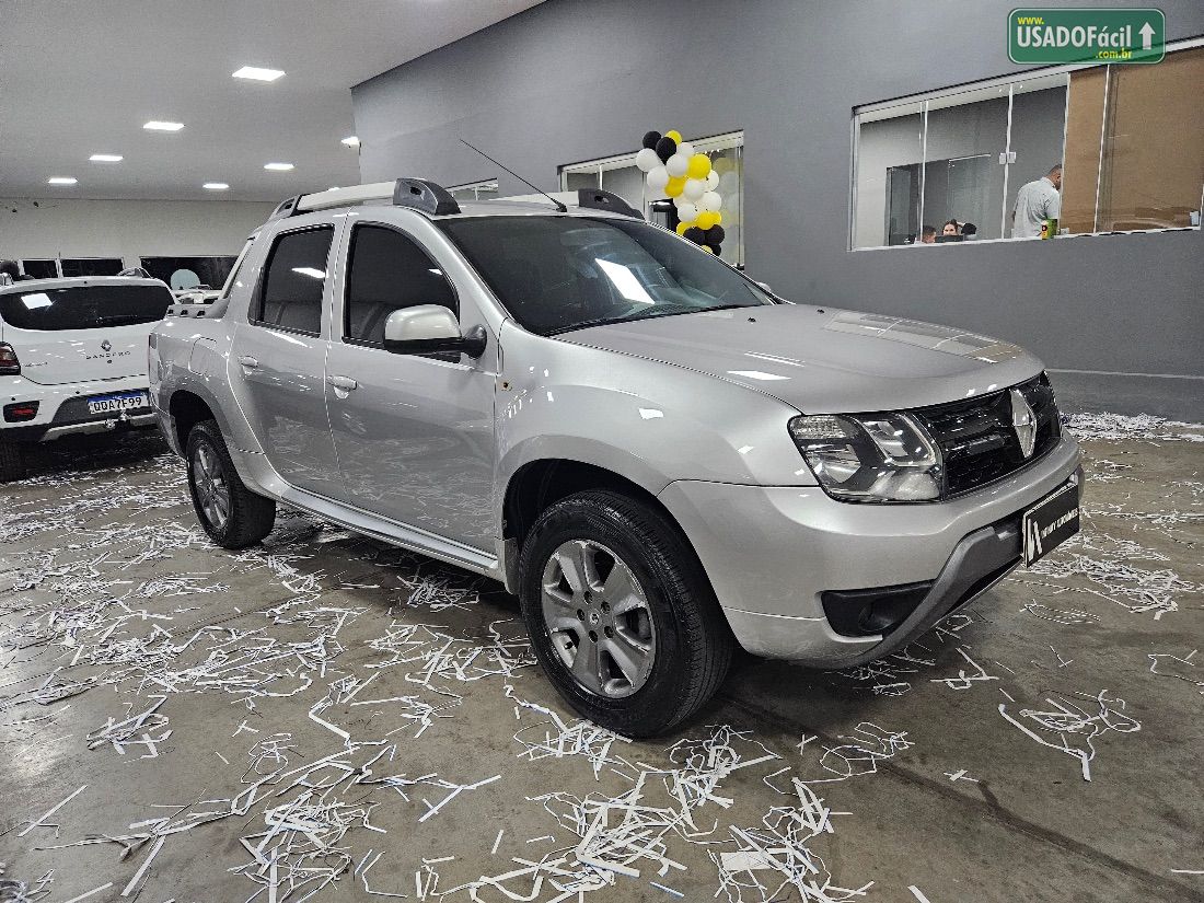 Renault Duster Oroch Dynamique 2.0 16V Automático Flex 2016/2017 — foto 3 de 15