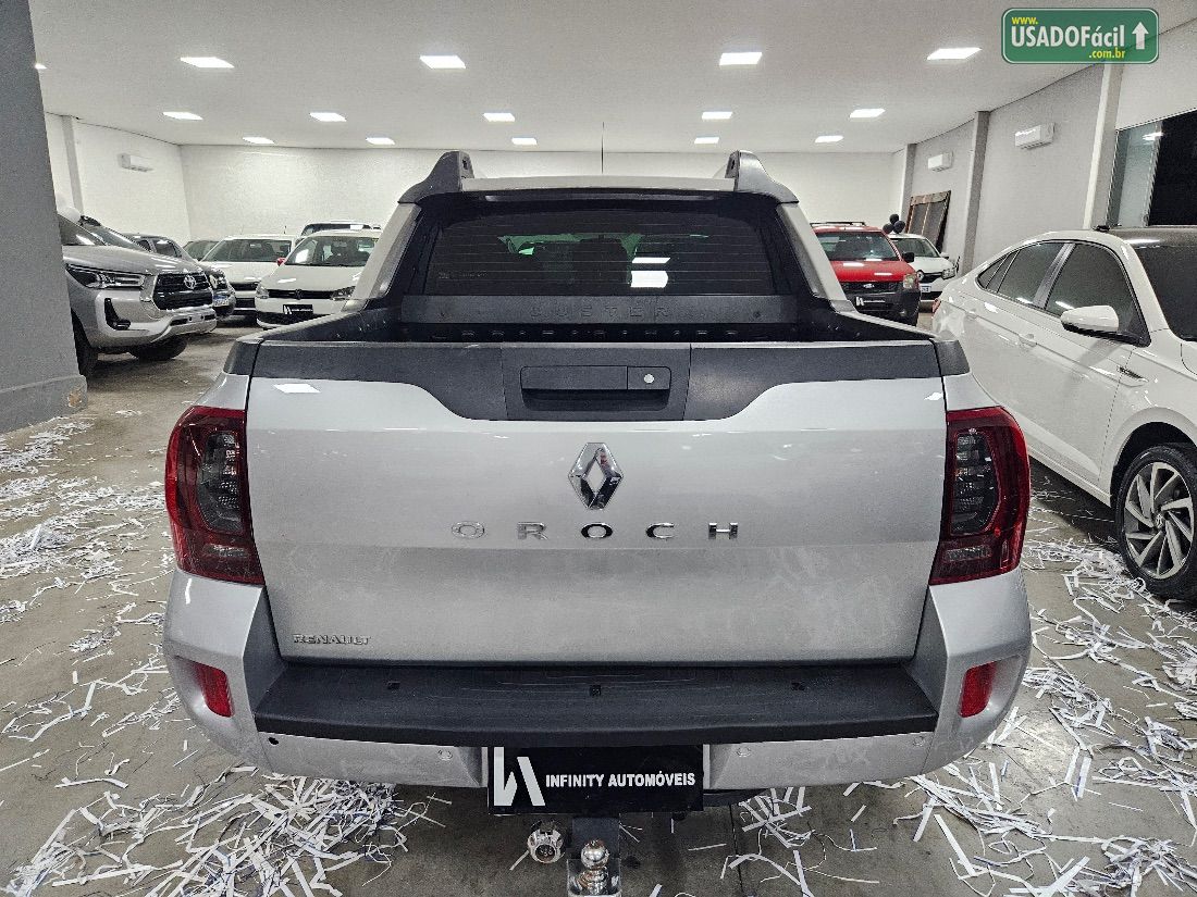 Renault Duster Oroch Dynamique 2.0 16V Automático Flex 2016/2017 — foto 5 de 15