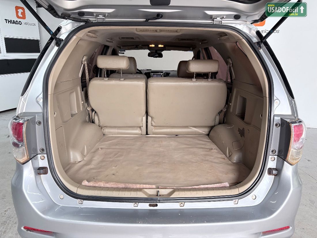 Toyota Hilux SRV CD D4-D 3.0 4x4 TDI Automático Diesel 2015/2015 — foto 10 de 21