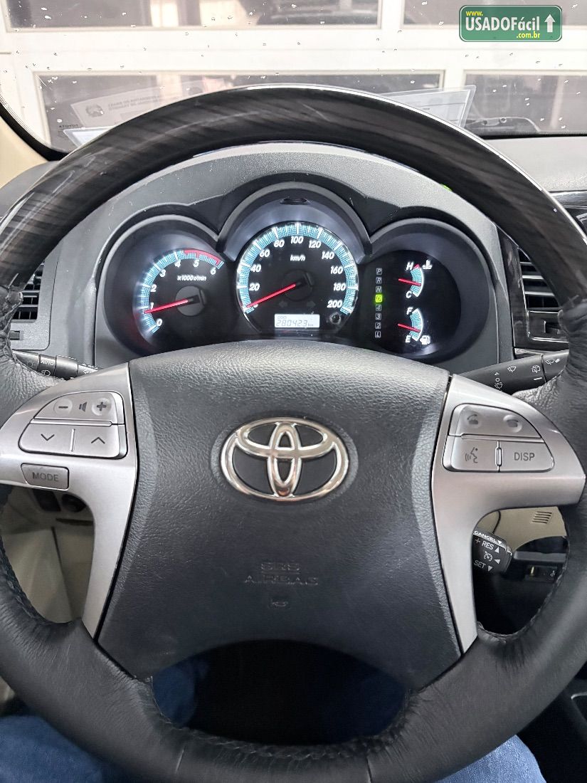Toyota Hilux SRV CD D4-D 3.0 4x4 TDI Automático Diesel 2015/2015 — foto 16 de 21