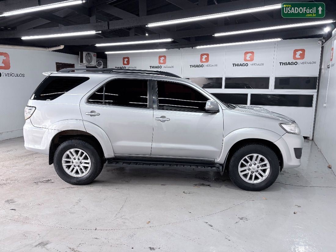 Toyota Hilux SRV CD D4-D 3.0 4x4 TDI Automático Diesel 2015/2015 — foto 3 de 21