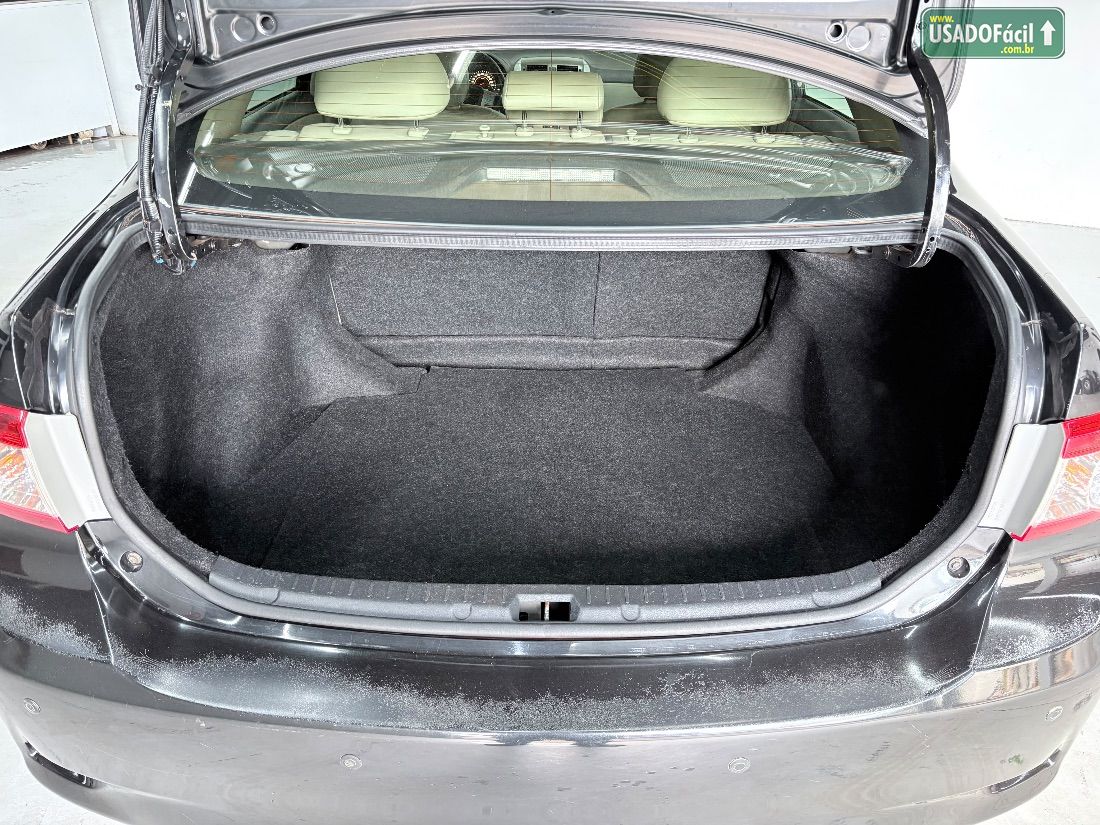 Toyota Corolla Altis 2.0 Automático Flex 2011/2012 — foto 10 de 25