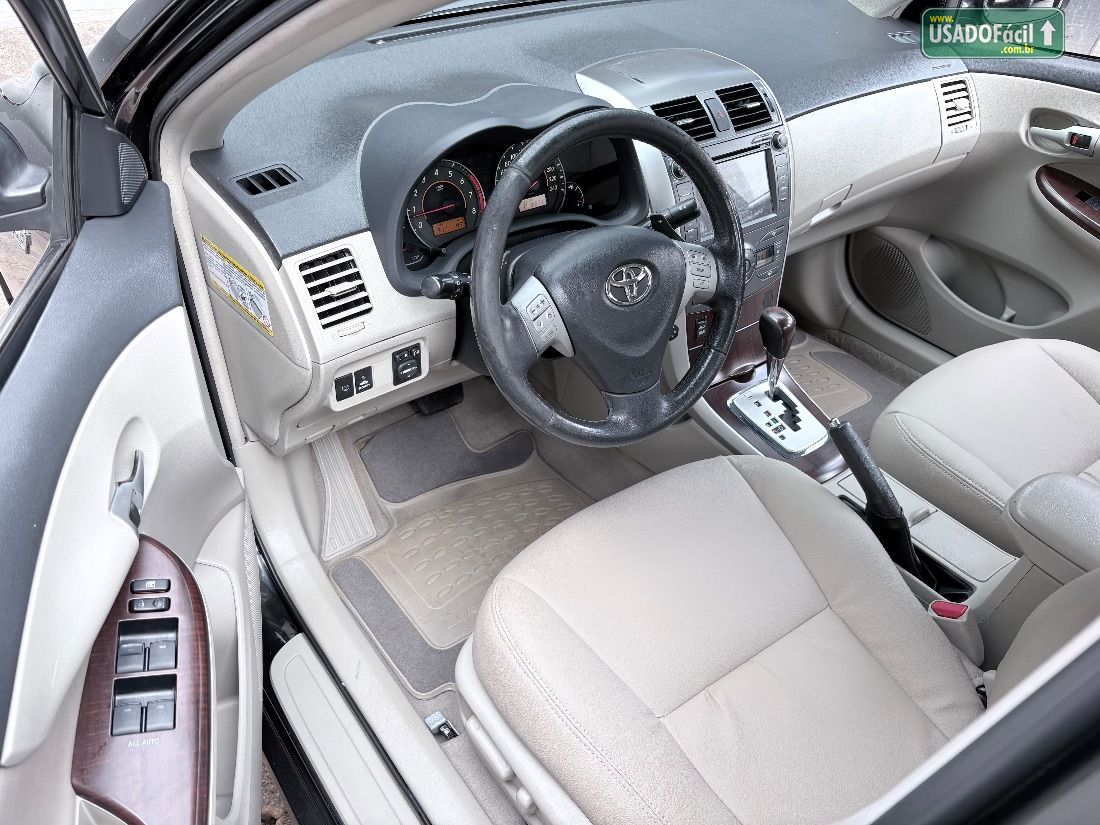 Toyota Corolla Altis 2.0 Automático Flex 2011/2012 — foto 15 de 25