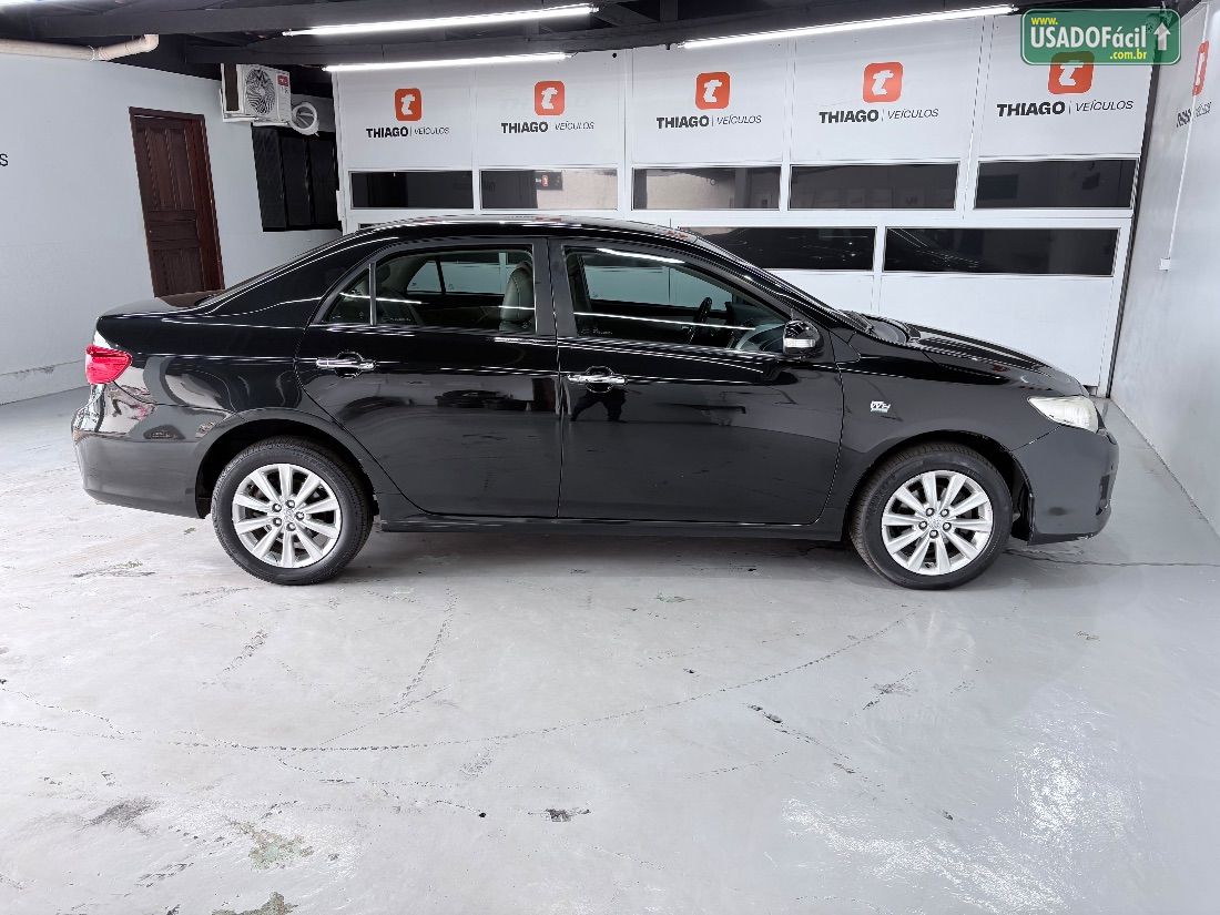 Toyota Corolla Altis 2.0 Automático Flex 2011/2012 — foto 3 de 25