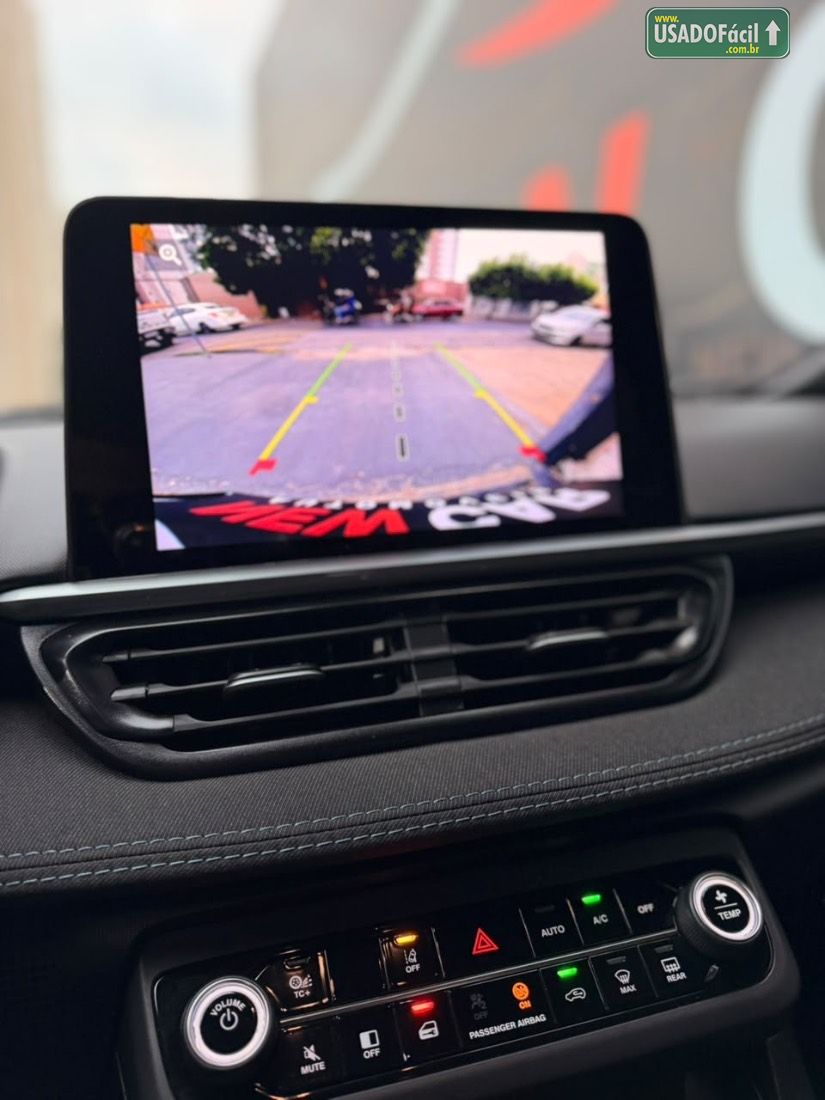Fiat Fastback Audace 200 Turbo Automático Híbri­do 2025/2026 — foto 18 de 23