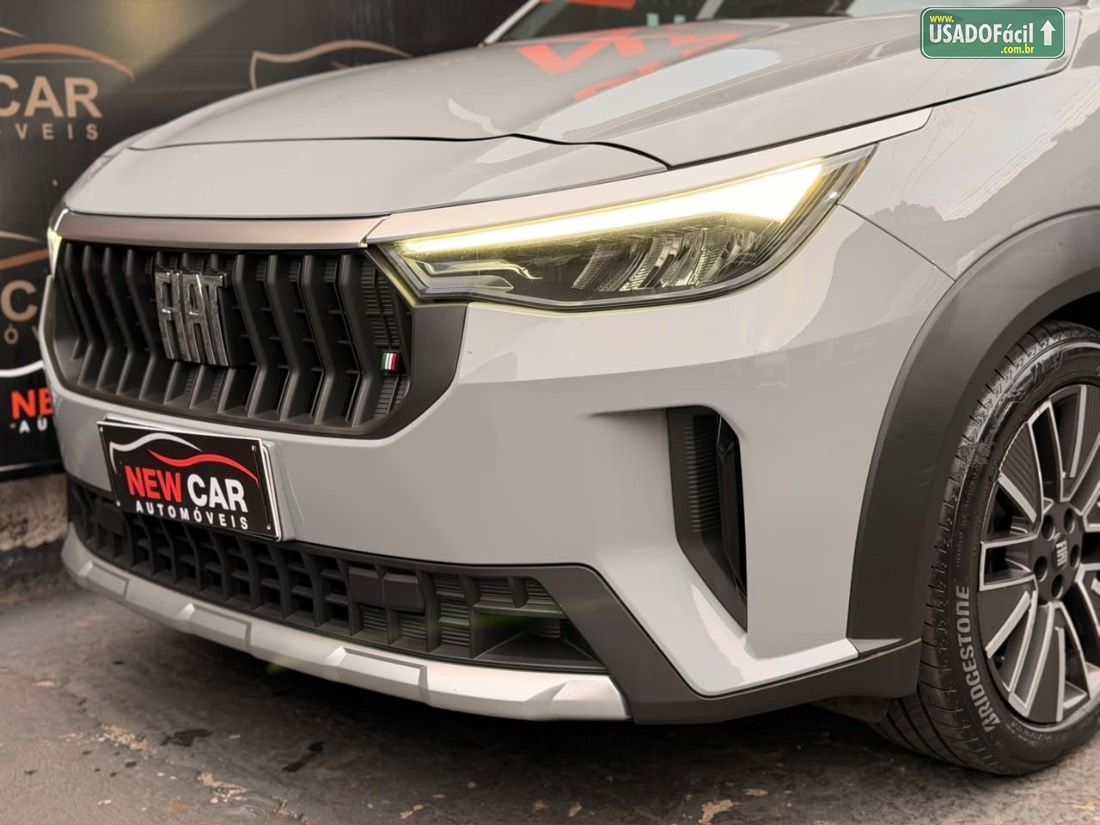 Fiat Fastback Audace 200 Turbo Automático Híbri­do 2025/2026 — foto 2 de 23