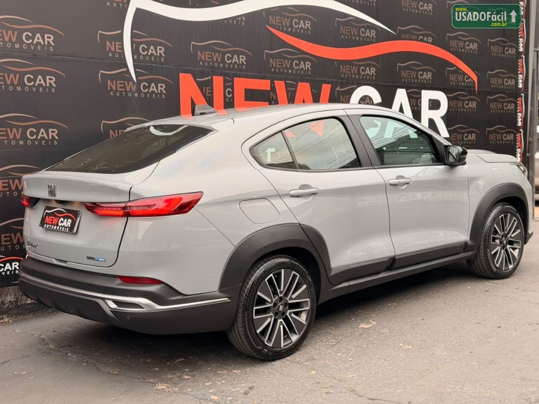Fiat Fastback Audace 200 Turbo Automático Híbri­do 2025/2026 — foto 9 de 23