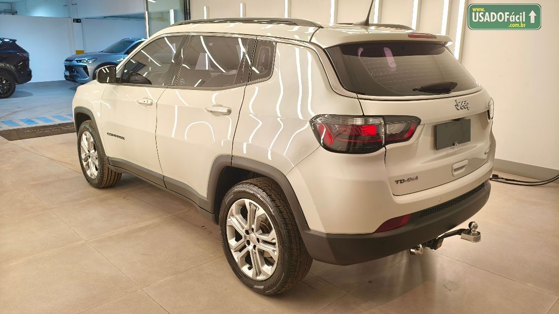 Jeep Compass Longitude TD 350 2.0 4x4 Automático Diesel 2022/2023 — foto 8 de 11
