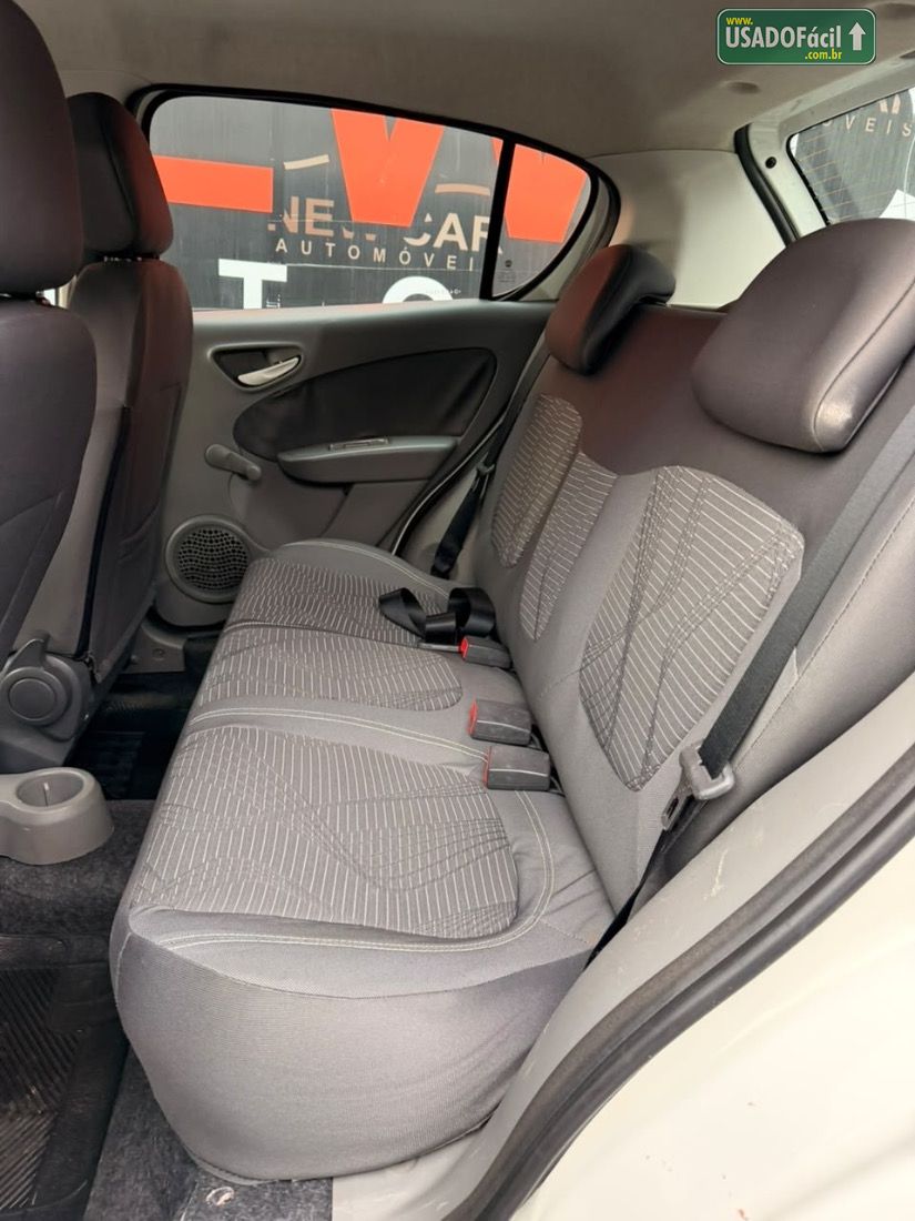 Fiat Palio Attractive 1.0 EVO Fire Flex 5P 2013/2013 — foto 14 de 15