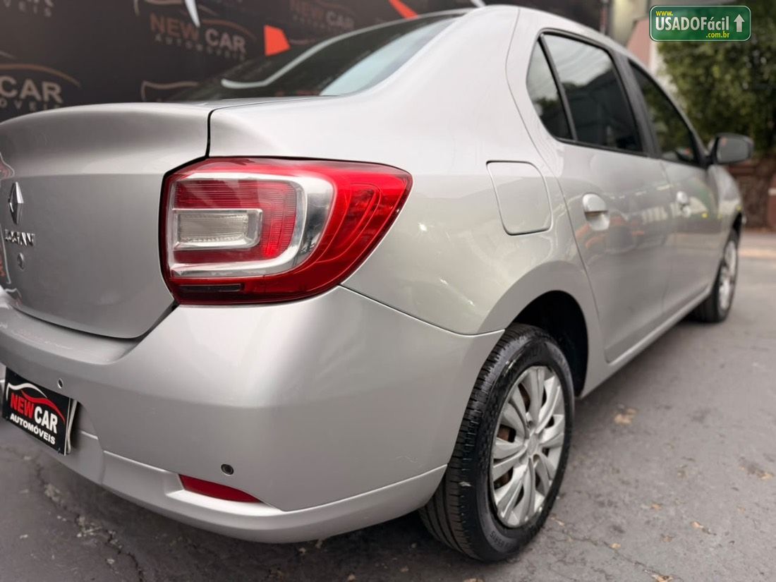 Renault Logan Expression 1.0 Hi-Flex 2014/2014 — foto 6 de 15