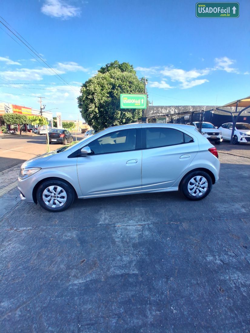 CHEVROLET/GM Onix Joy Hatch 1.0 Mecânico Flex 2017/2018 — foto 3 de 12