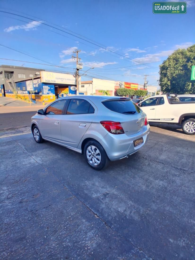 CHEVROLET/GM Onix Joy Hatch 1.0 Mecânico Flex 2017/2018 — foto 4 de 12