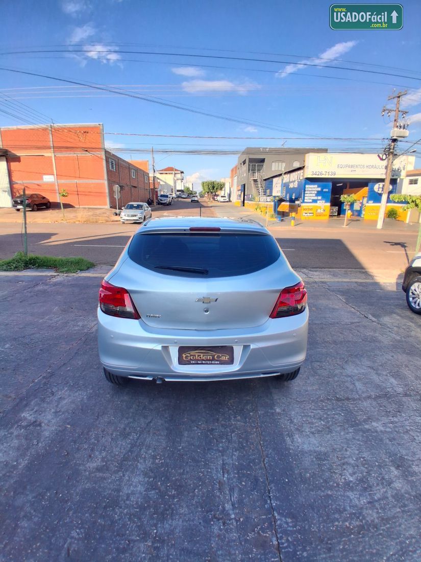 CHEVROLET/GM Onix Joy Hatch 1.0 Mecânico Flex 2017/2018 — foto 6 de 12