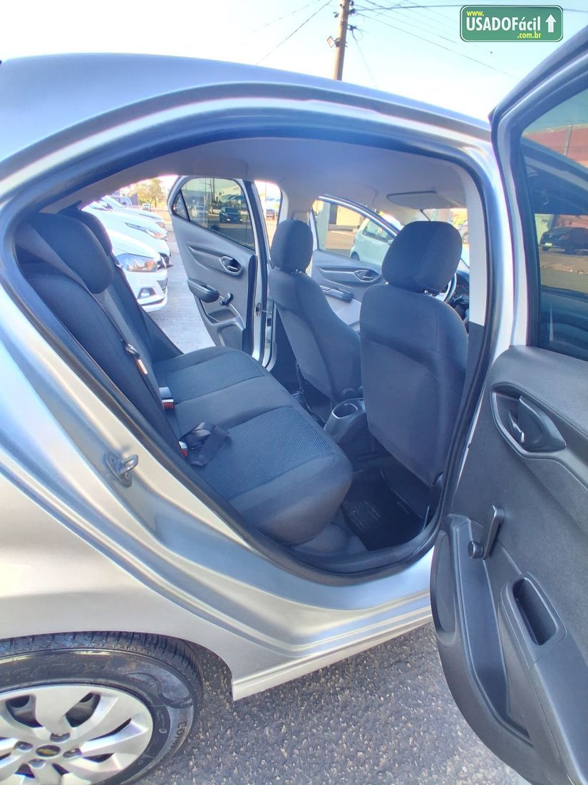 CHEVROLET/GM Onix Joy Hatch 1.0 Mecânico Flex 2017/2018 — foto 7 de 12