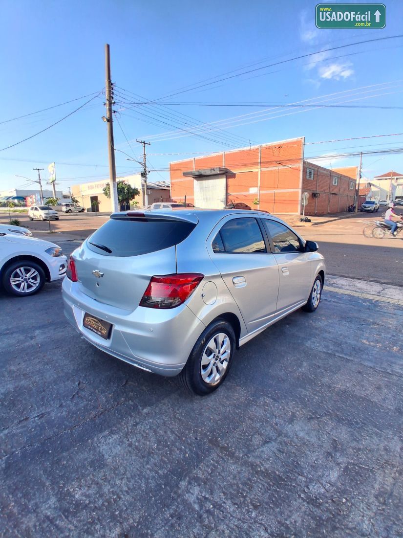 CHEVROLET/GM Onix Joy Hatch 1.0 Mecânico Flex 2017/2018 — foto 8 de 12