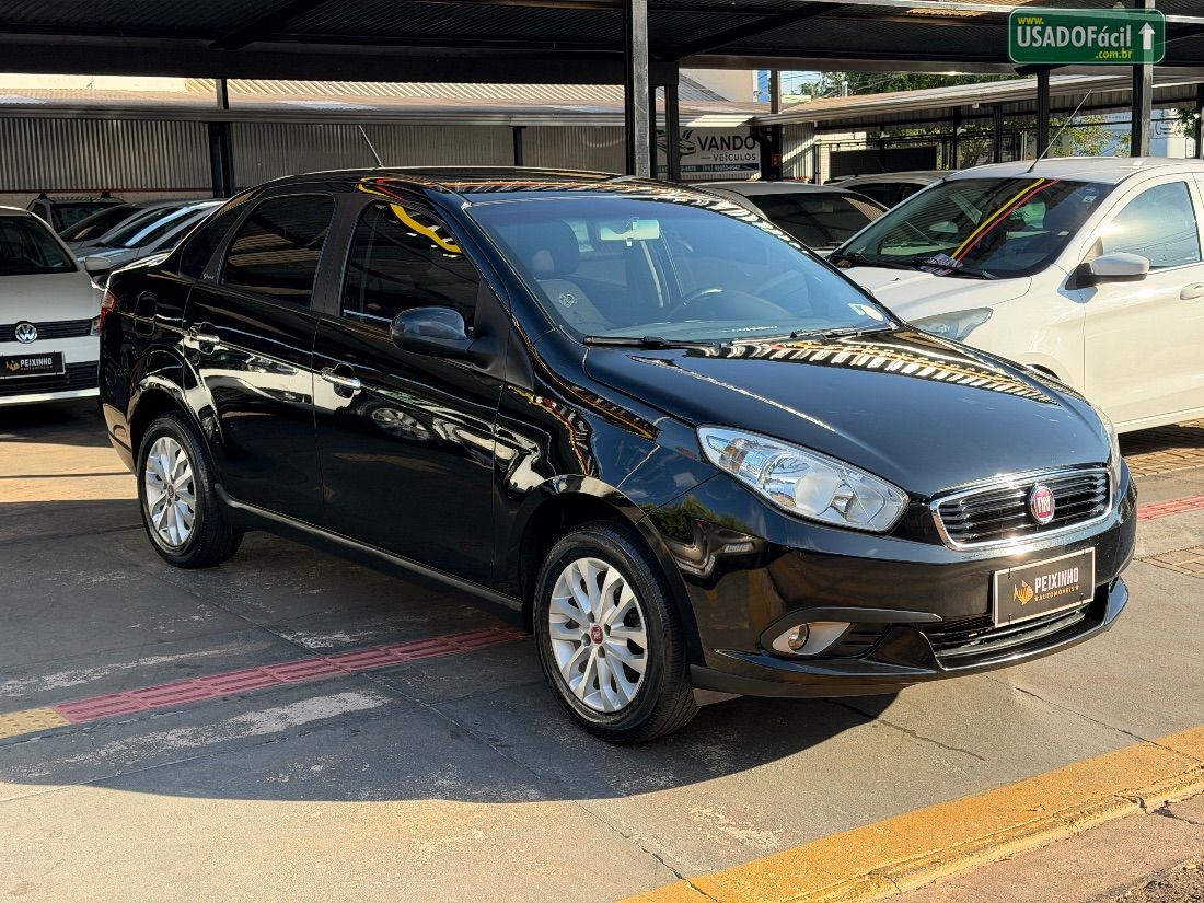 Fiat Grand Siena Attractive 1.4 Evo Fire Flex