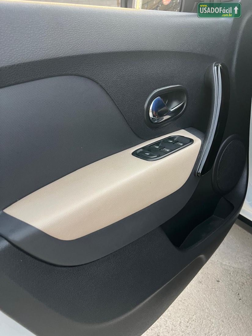 Renault Sandero Stepway Iconic 1.6 Automático Flex 2021/2022 — foto 13 de 22