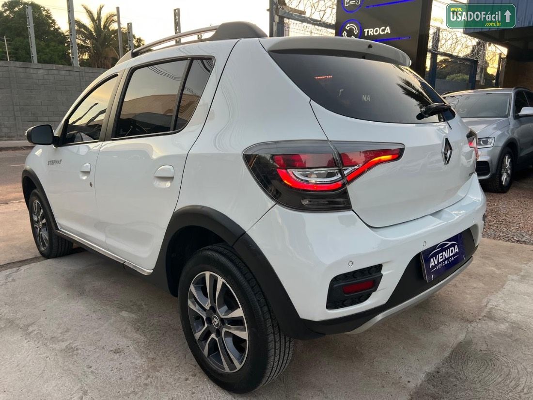 Renault Sandero Stepway Iconic 1.6 Automático Flex 2021/2022 — foto 9 de 22