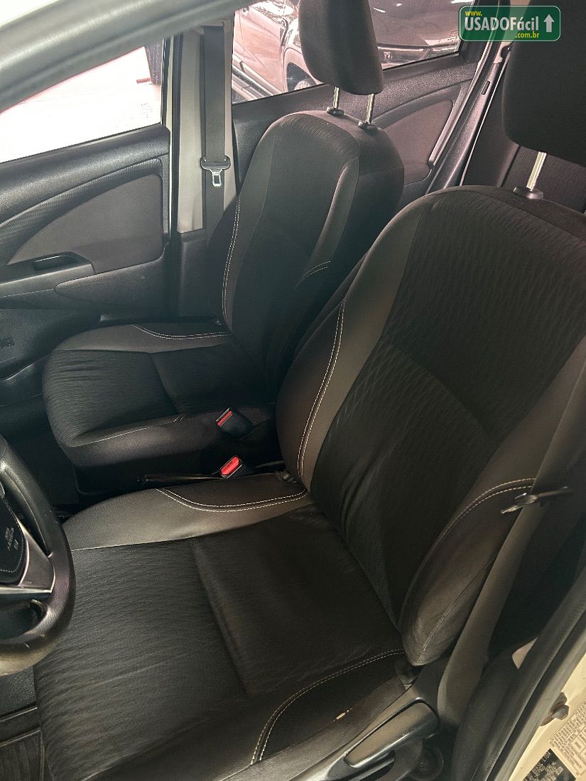 Toyota Etios Sedan XS 1.5 Automático Flex 2017/2018 — foto 11 de 15