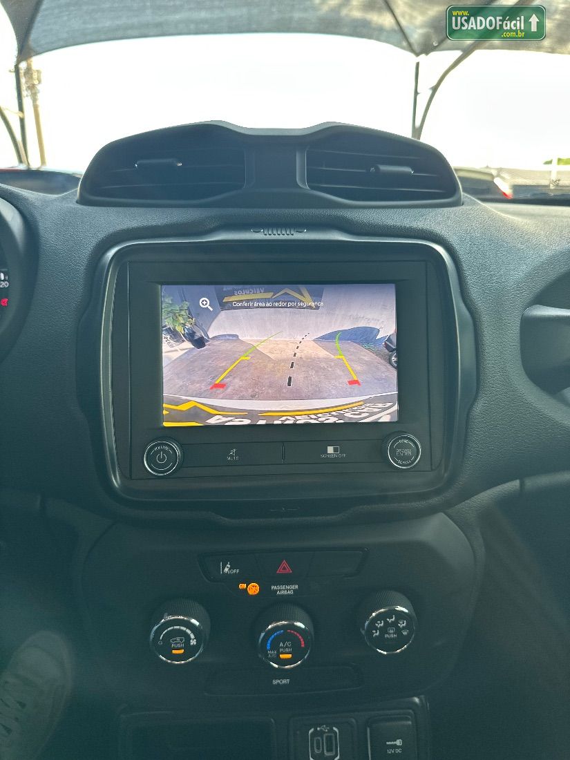 Jeep Renegade T270 1.3 Turbo 4x2 Automático Flex 2024/2025 — foto 13 de 17